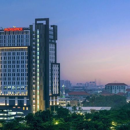 Movenpick Surabaya City Zewnętrze zdjęcie