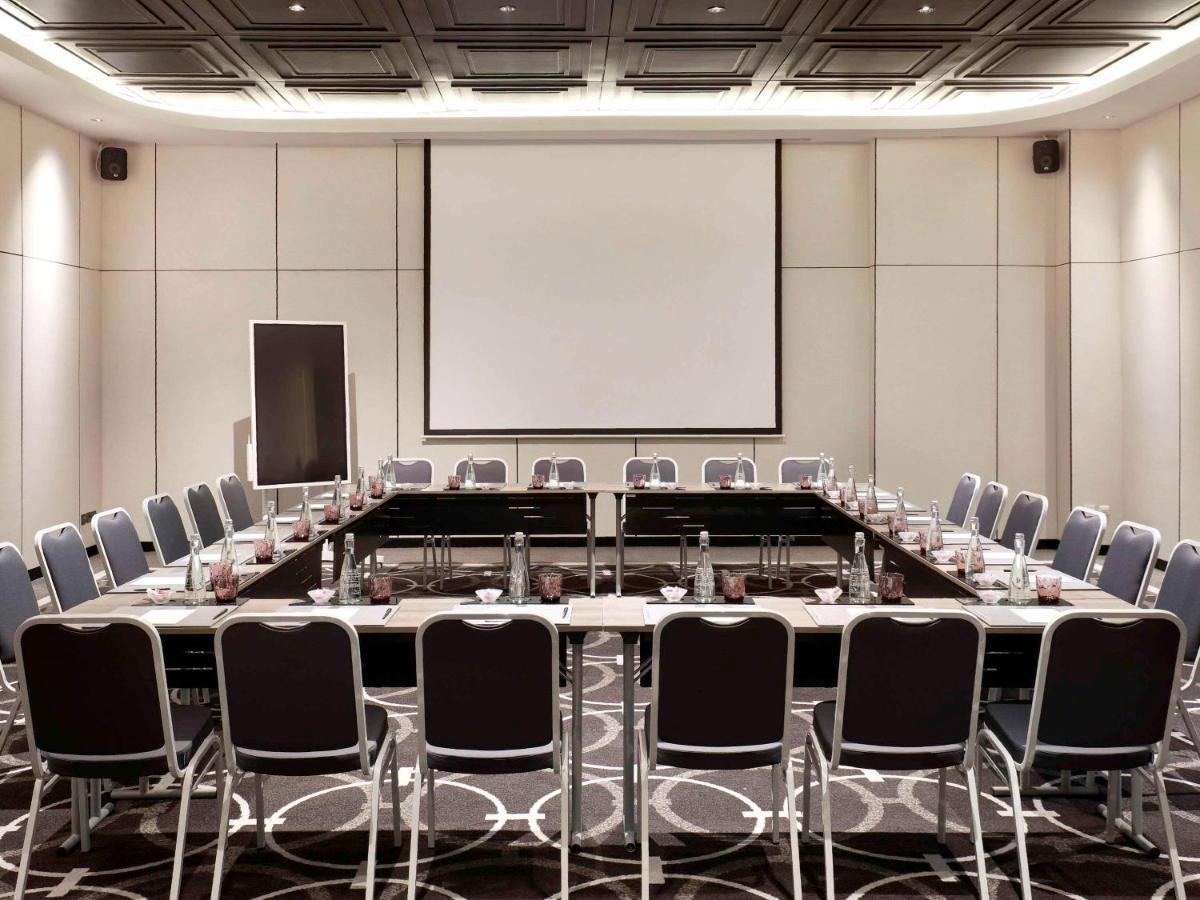Movenpick Surabaya City Zewnętrze zdjęcie