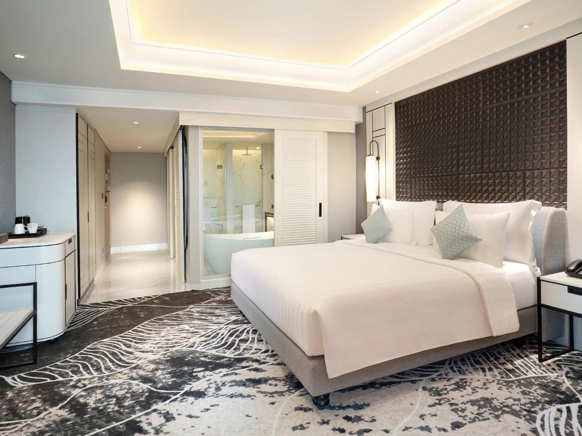 Movenpick Surabaya City Zewnętrze zdjęcie